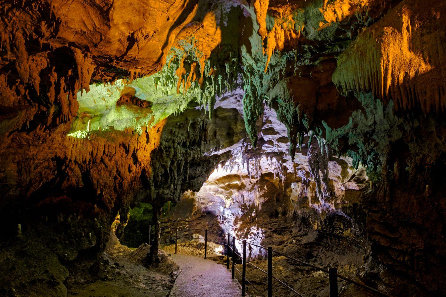 Grotte_di_Castelcivita_Cilento_Campania_Italia