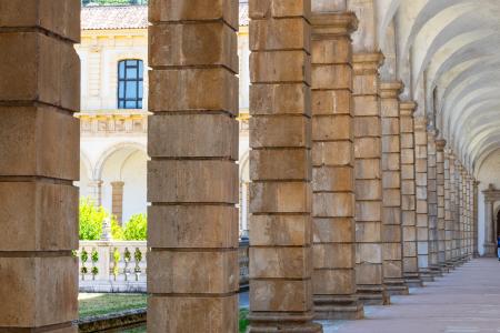 Certosa_di_Padula (4)